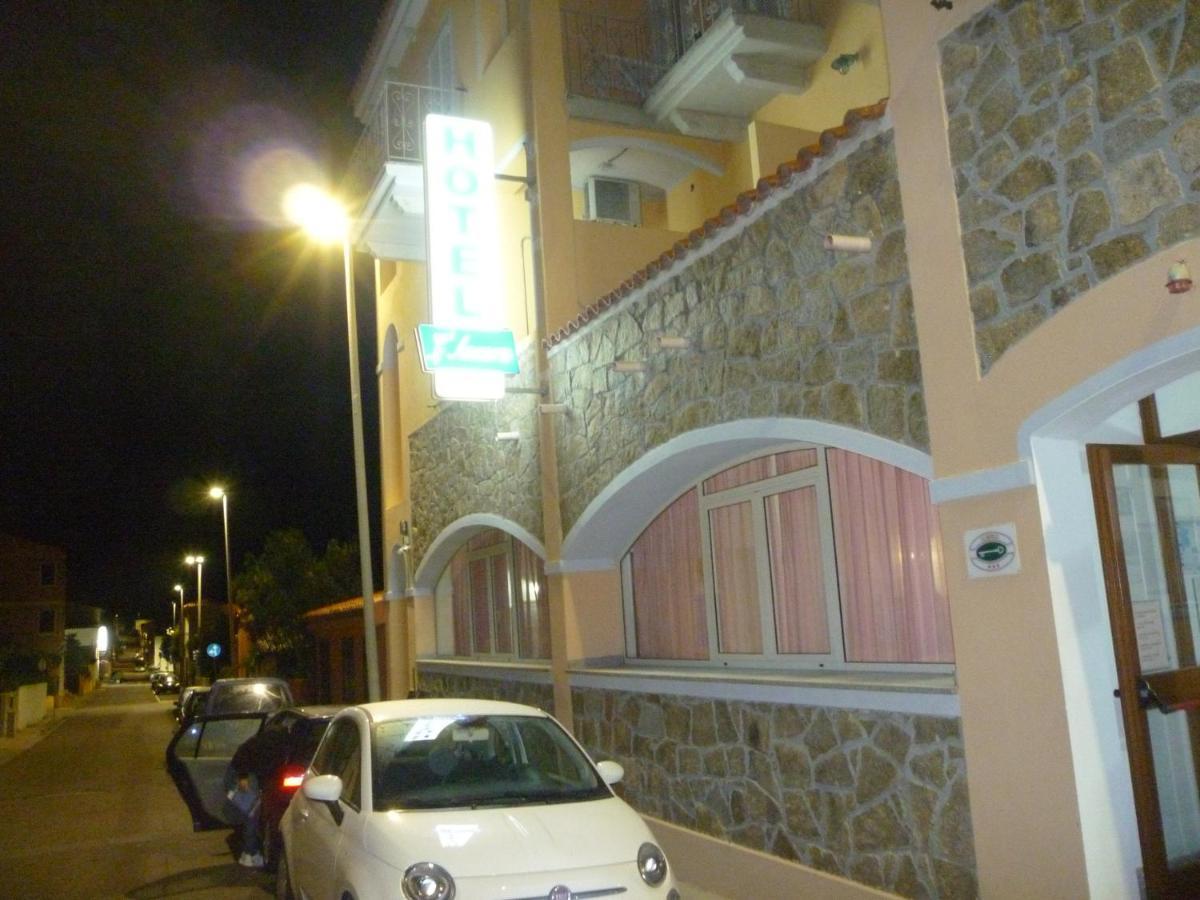 סנטה טרזה גאיורה Hotel L'Ancora מראה חיצוני תמונה